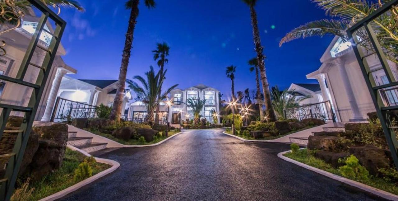 Jeju Washington Pension Seogwipo Bagian luar foto