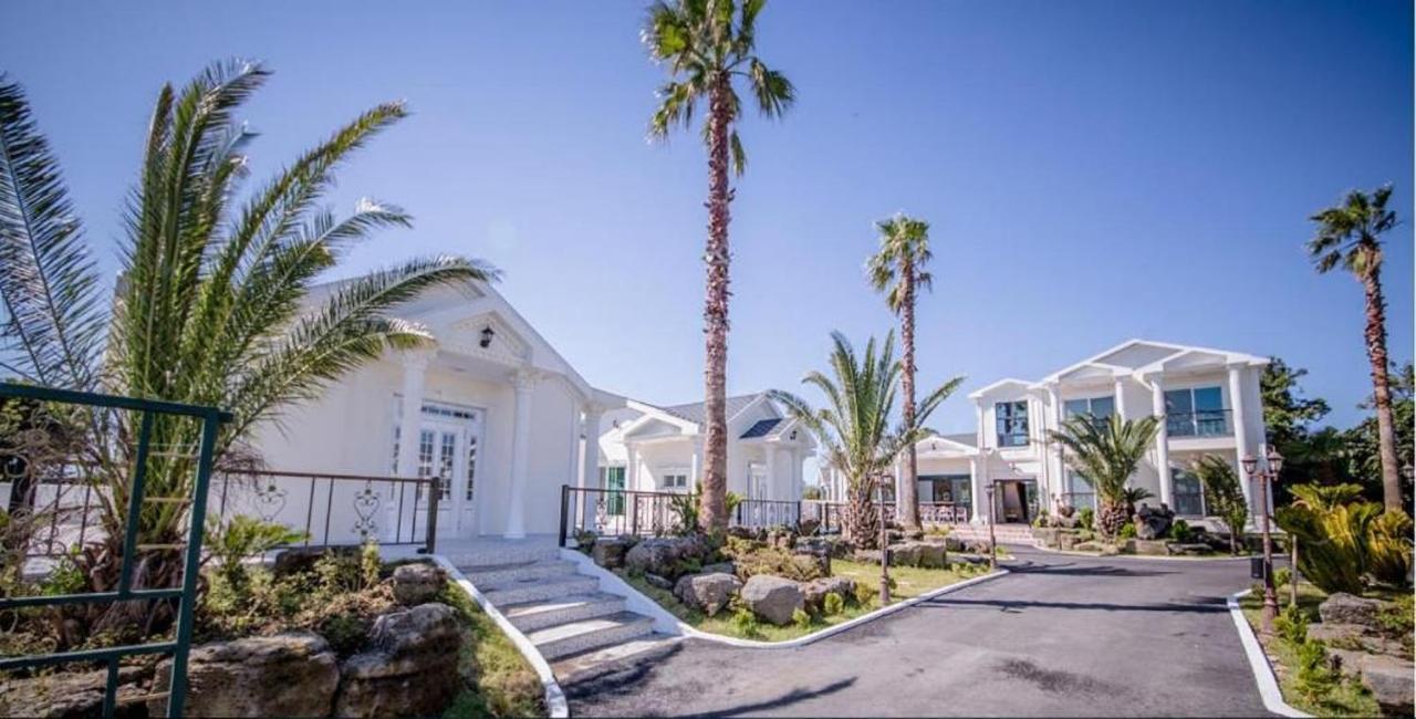 Jeju Washington Pension Seogwipo Bagian luar foto